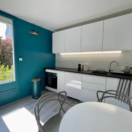 Laura Cosy T2 *clim* Proche Gare Апартаменты Гренобль